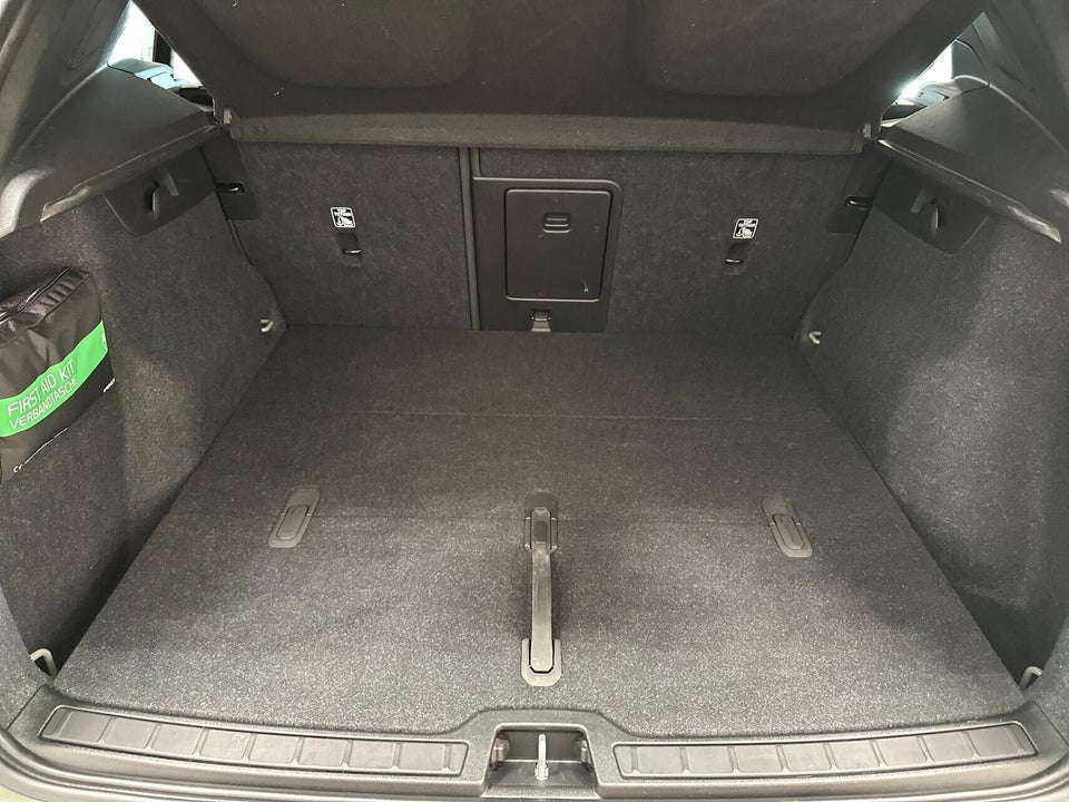 Volvo XC40 P6 ReCharge Ultimate 5d