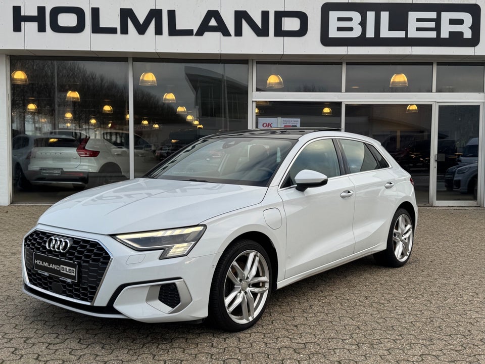 Audi A3 40 TFSi e Prestige Sportback S-tr. 5d