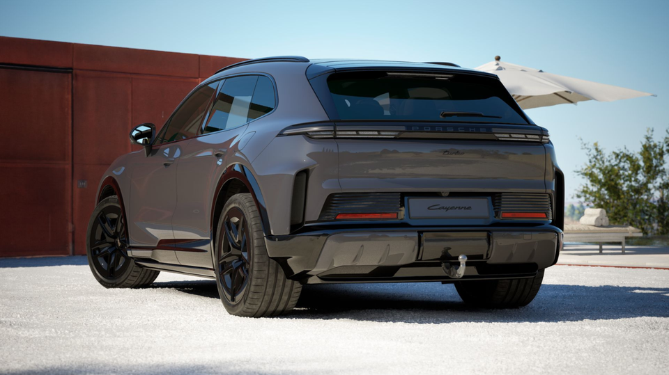 Porsche Cayenne Turbo Electric 5d