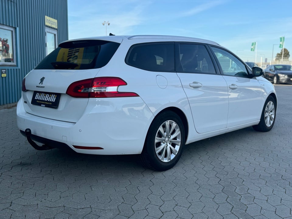 Peugeot 308 1,6 BlueHDi 120 Active SW 5d