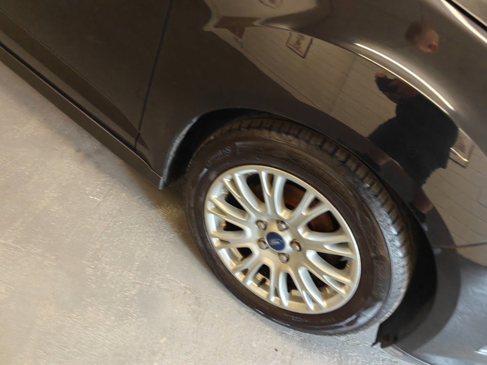 Ford C-MAX 1,6 Ti-VCT 105 Trend 5d