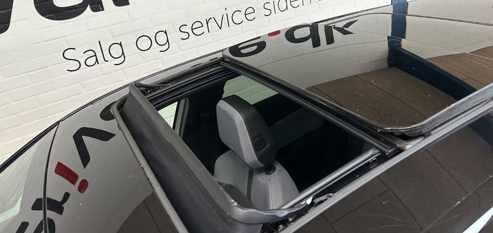 Opel Grandland-e 73 GS Sky 5d