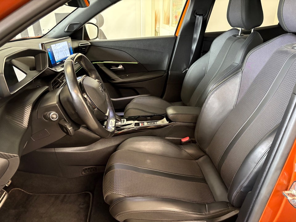 Peugeot e-2008 50 GT Limited 5d