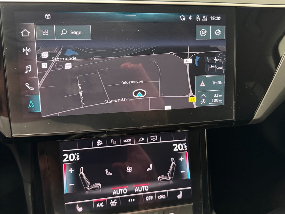 Audi e-tron 55 quattro 5d