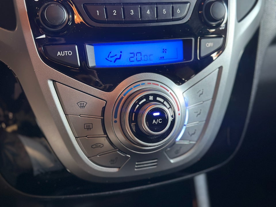 Hyundai ix20 1,4 CVVT Premium 5d