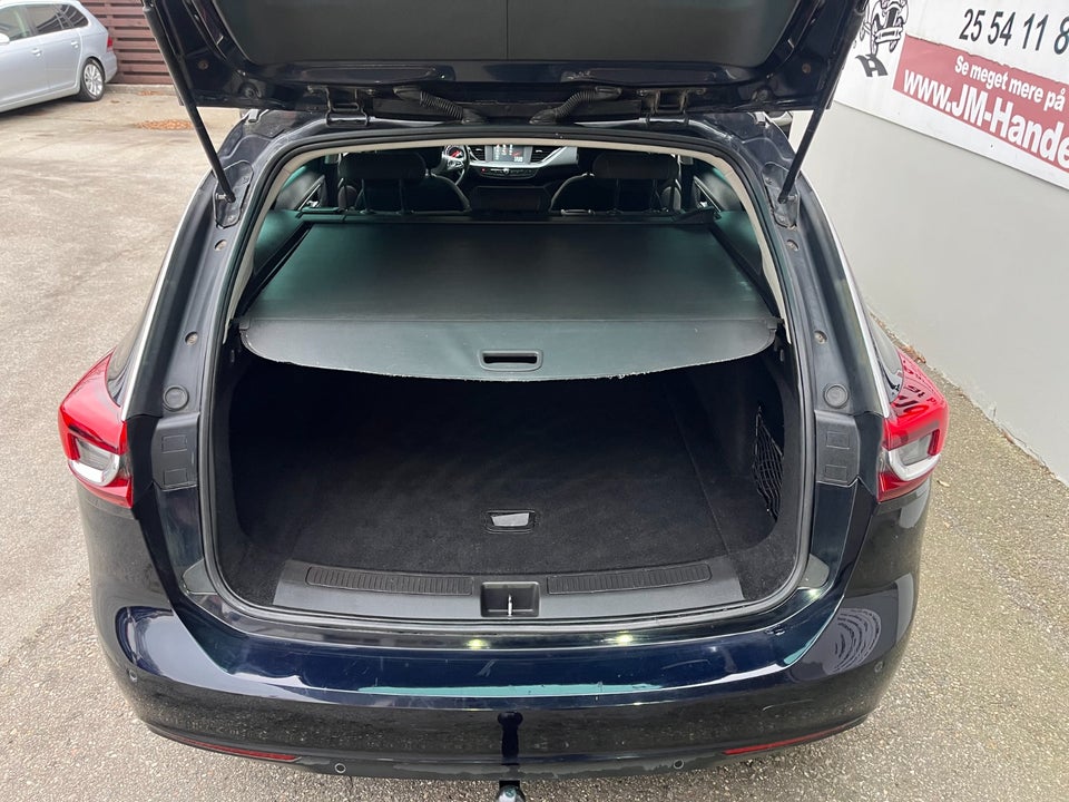 Opel Insignia 1,5 T 140 Enjoy Sports Tourer 5d