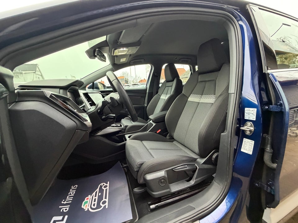 Audi Q4 e-tron 40 S-line 5d