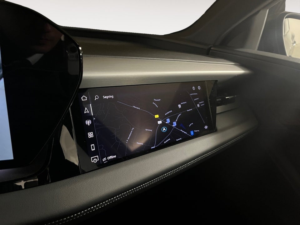 Audi Q6 e-tron S-line quattro 5d