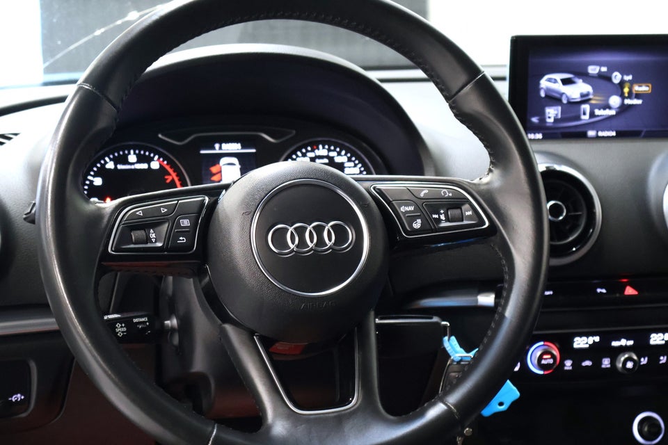 Audi A3 35 TFSi Sport Limited Sportback S-tr. 5d