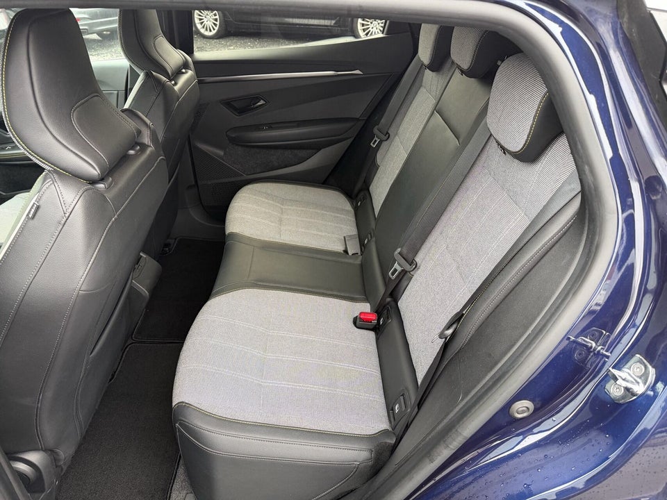 Renault Megane E-Tech 40 Techno 5d