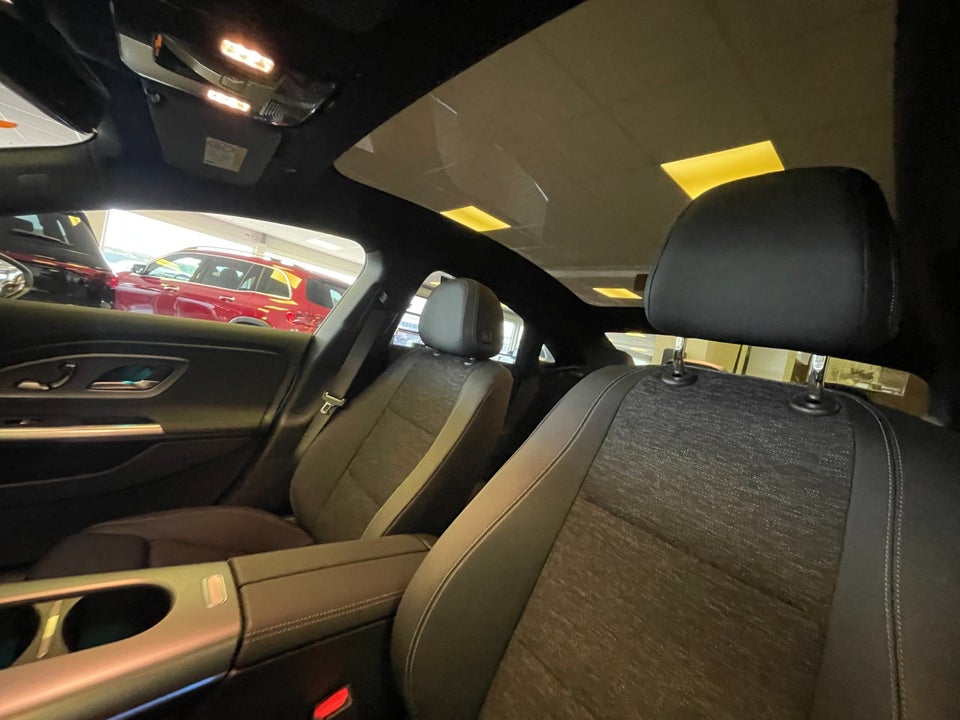 Mercedes CLA250+ electric Progressive Premium 4d