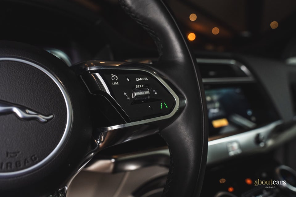 Jaguar I-Pace EV400 Black AWD 5d