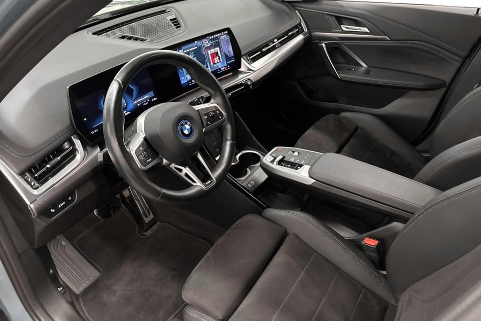 BMW iX1 xDrive30 M-Sport 5d