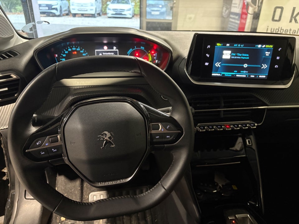 Peugeot e-208 50 Allure 5d