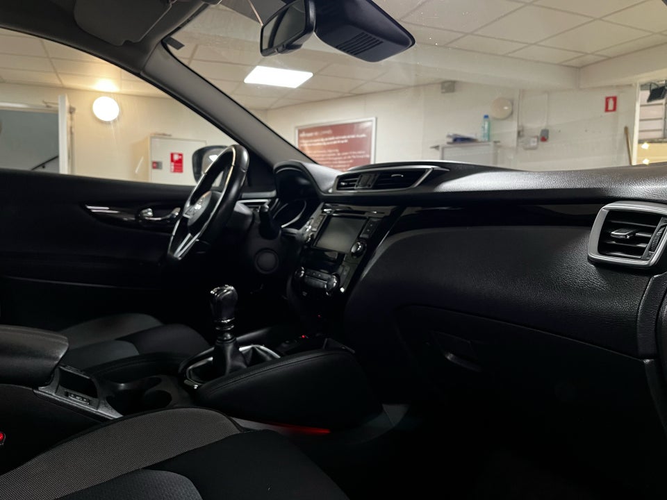 Nissan Qashqai 1,3 mHEV Visia 5d