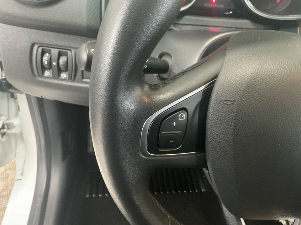 Renault Clio IV 0,9 TCe 90 Zen Sport Tourer 5d