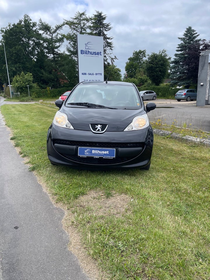 Peugeot 107 1,0 5d