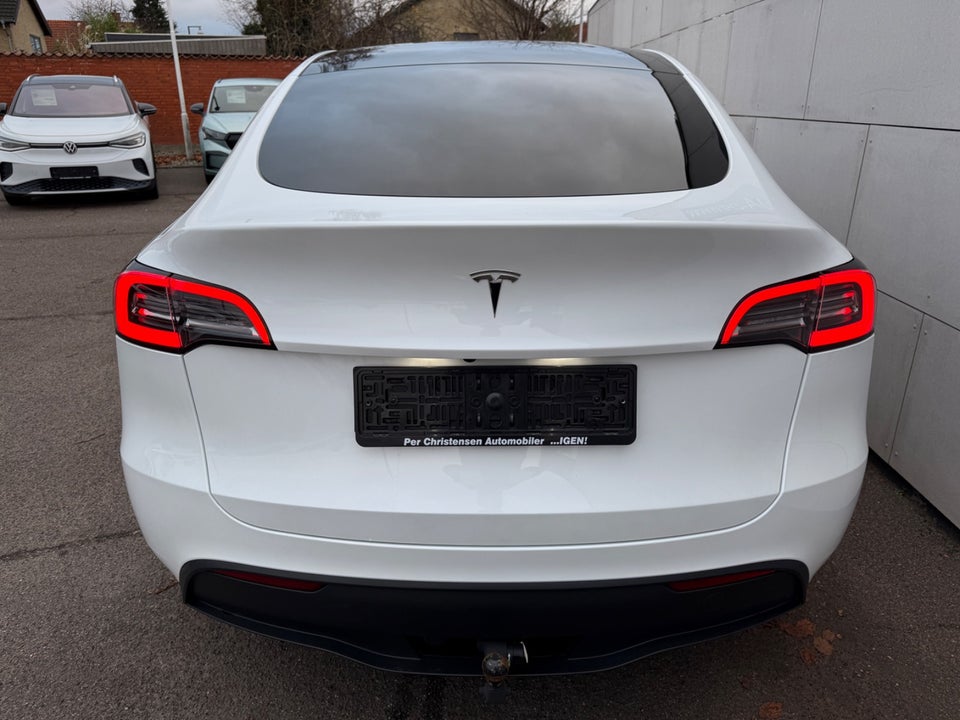 Tesla Model Y RWD 5d