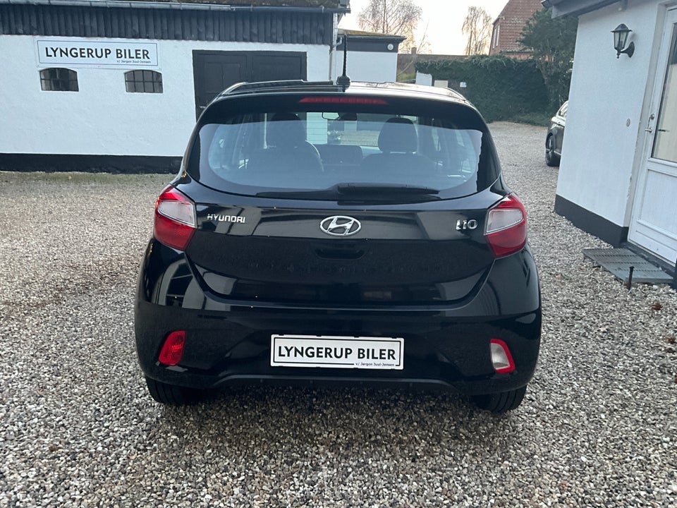 Hyundai i10 1,0 MPi Essential 5d