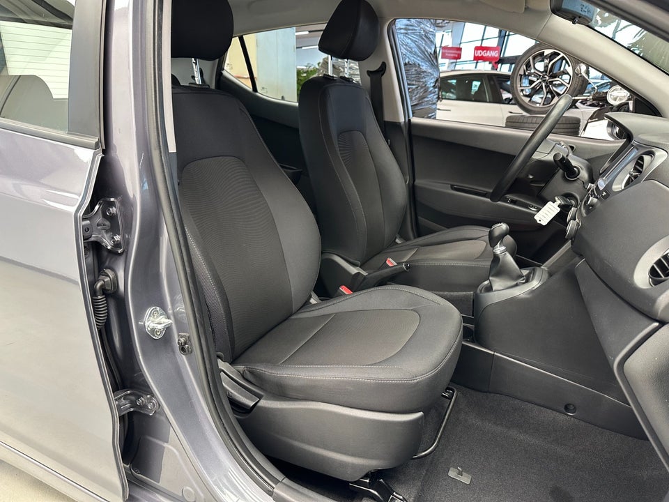 Hyundai i10 1,0 Touch 5d