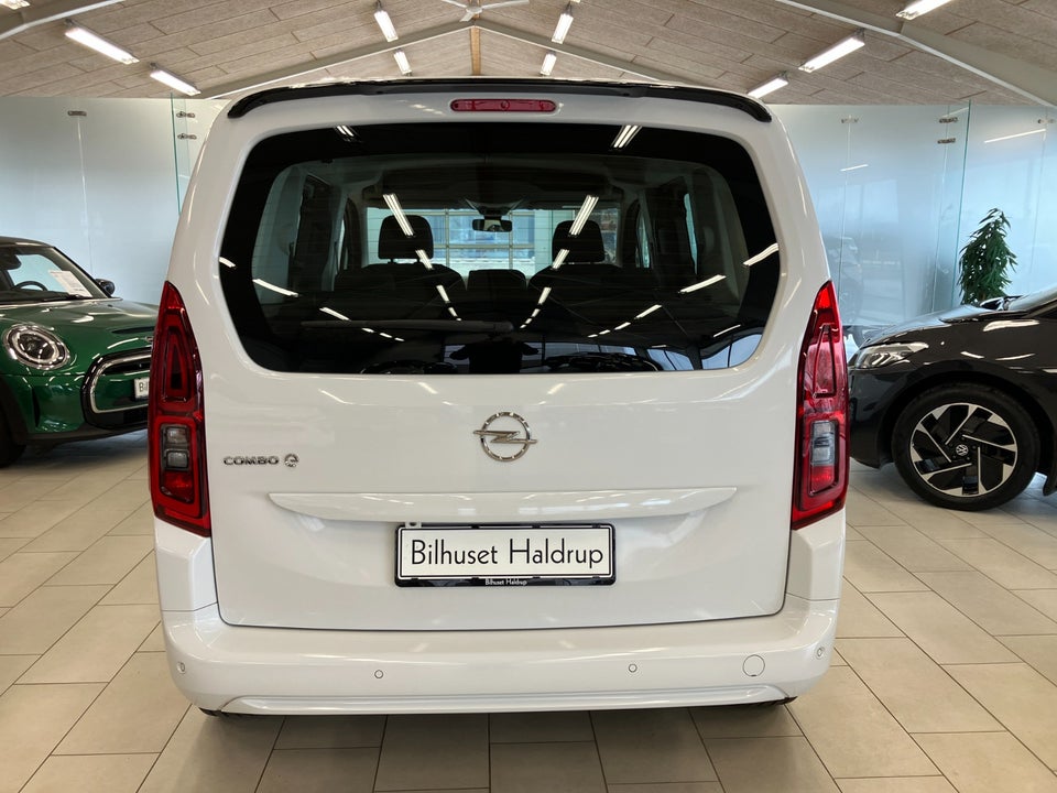 Opel Combo-e Life 50 Ultimate L1 5d