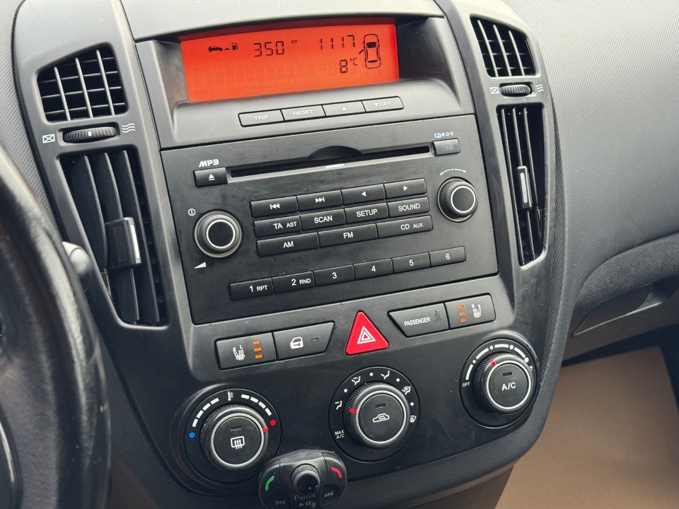 Kia Ceed 1,4 CVVT Active SW 5d