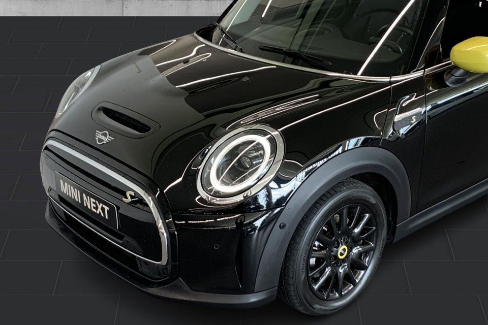 MINI Cooper SE Classic Trim 3d