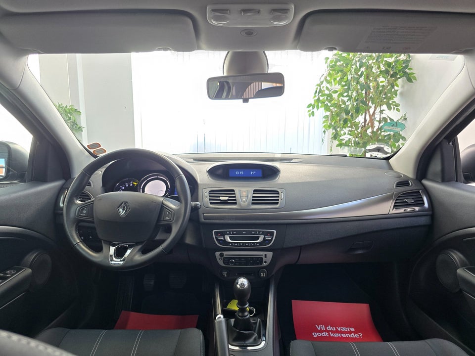 Renault Megane III 1,6 110 Expression Sport Tourer 5d