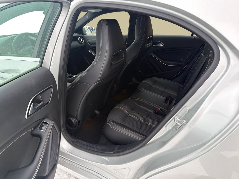 Mercedes A180 d 1,5 Urban aut. 5d