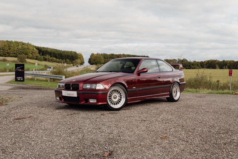 BMW 320i 2,0 Coupé 2d