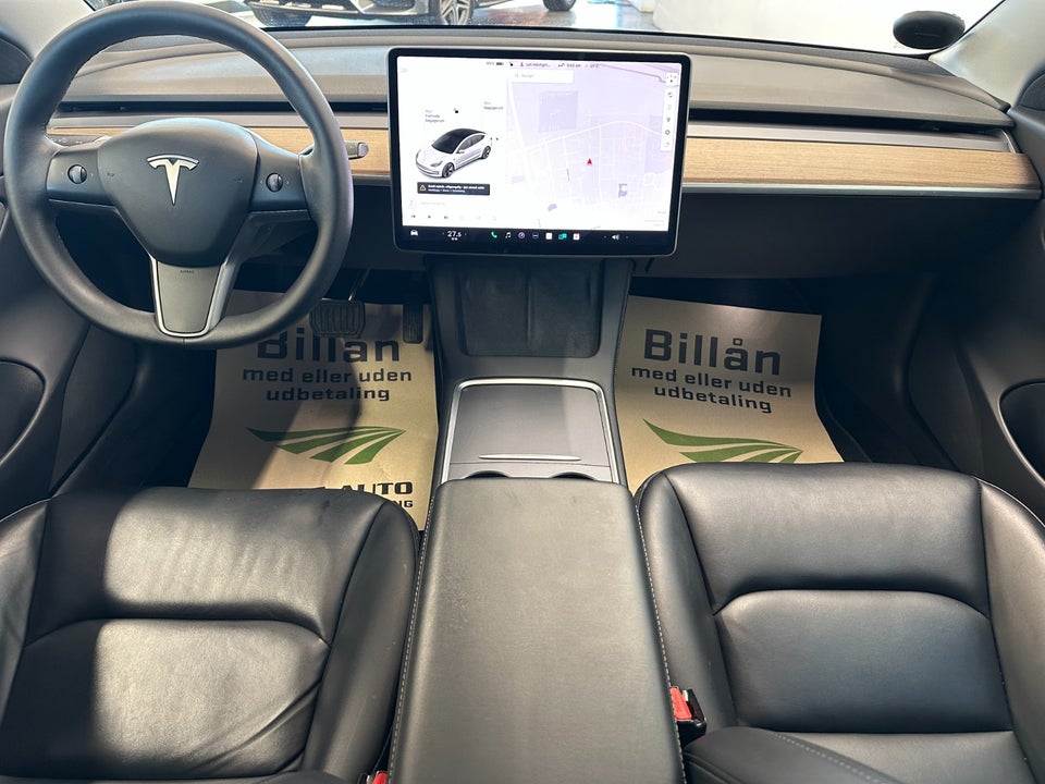 Tesla Model 3 Long Range AWD 4d