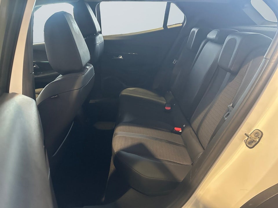 Peugeot e-2008 50 Allure Pack 5d
