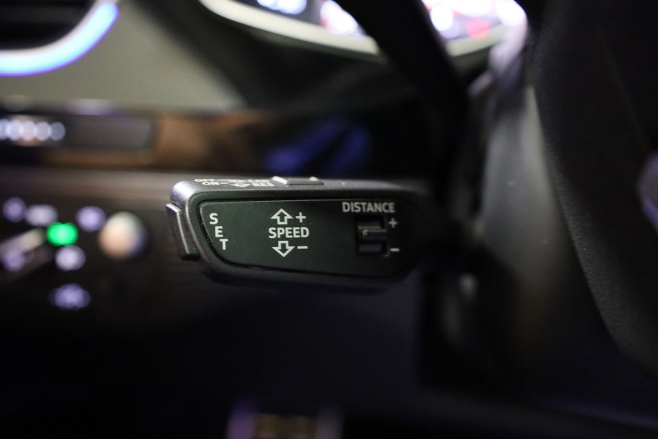 Audi Q7 3,0 TDi 272 S-line quattro Tiptr. 7prs 5d