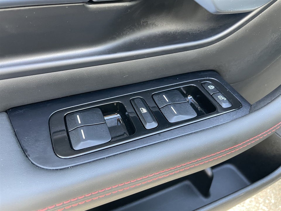 Xpeng P7 Long Range 4d