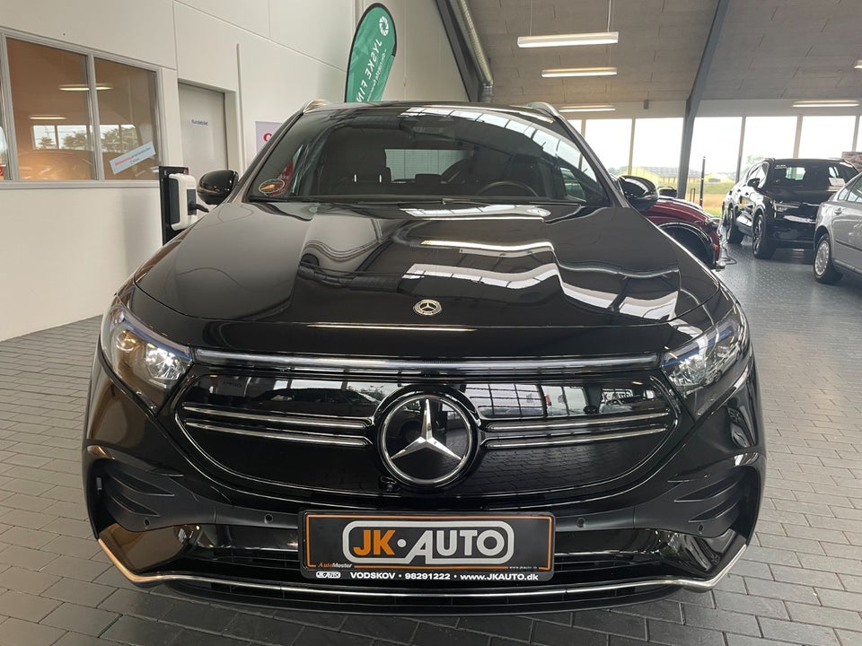 Mercedes EQA300 AMG Line 4Matic 5d