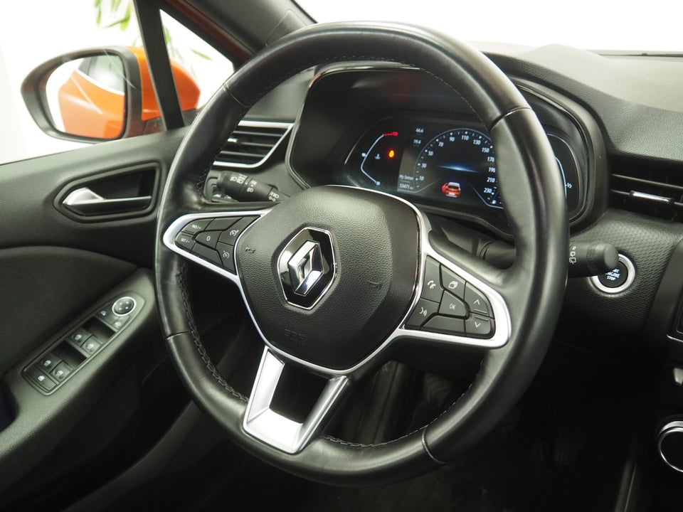 Renault Clio V 1,0 TCe 90 Intens 5d