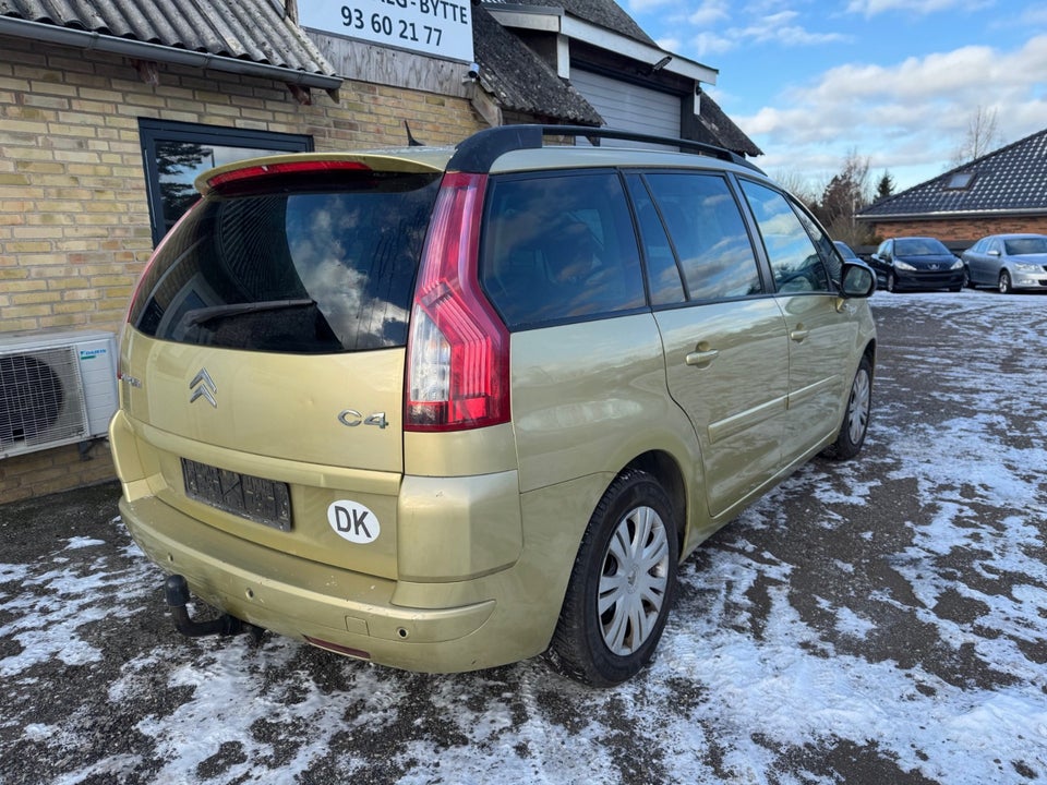 Citroën Grand C4 Picasso 2,0 HDi 138 Exclusive E6G 7prs 5d