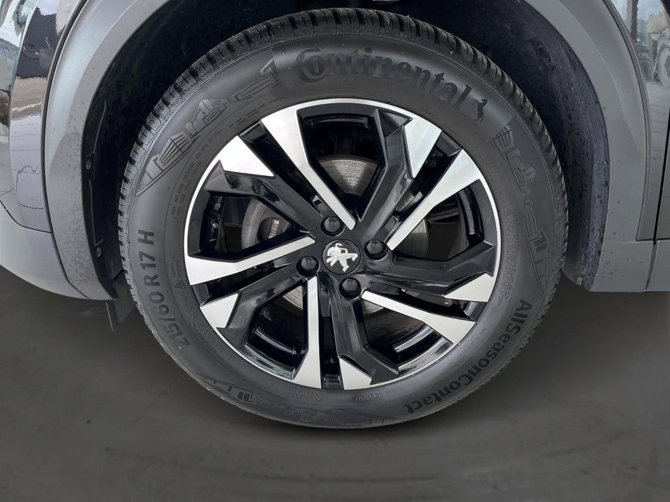 Peugeot 2008 1,2 PureTech 130 Allure Pack 5d