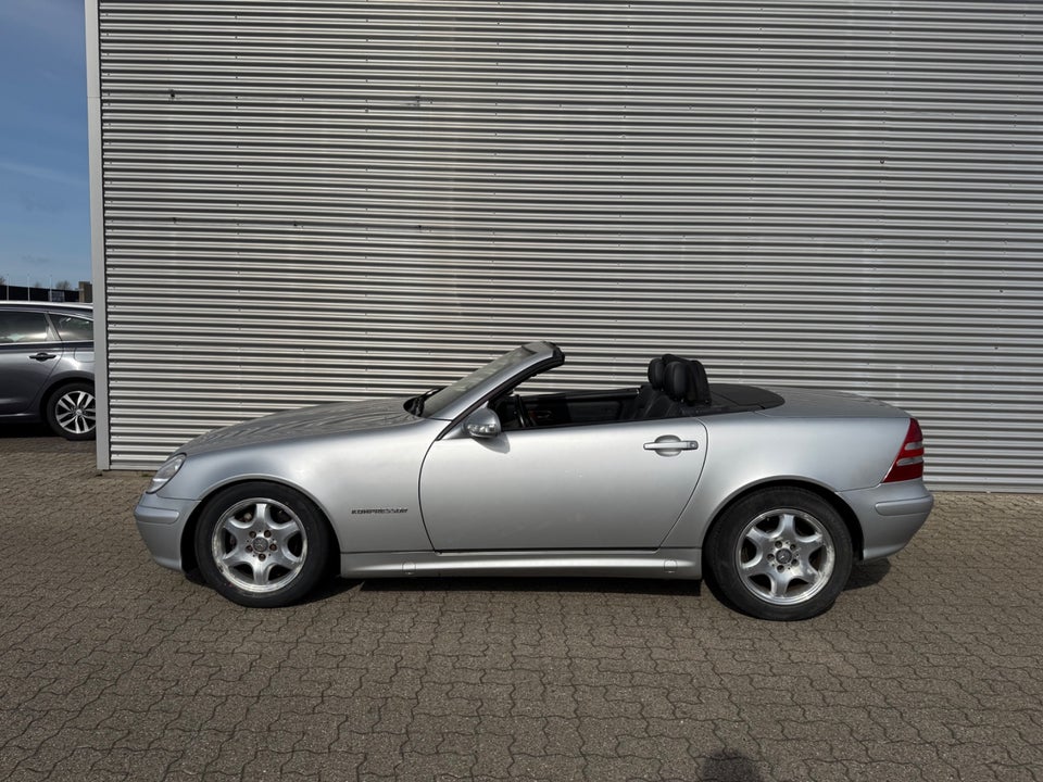 Mercedes SLK230 2,3 Kompressor aut. 2d