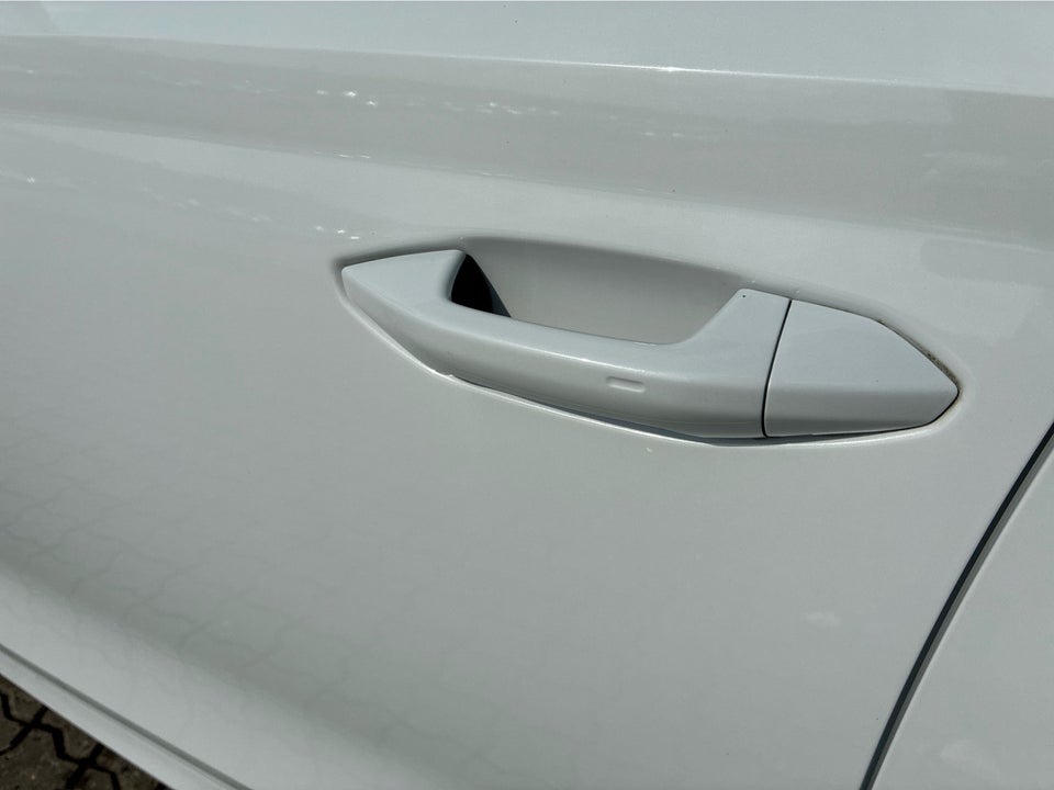Skoda Octavia 1,0 TSi 110 Ambition First Edition 5d