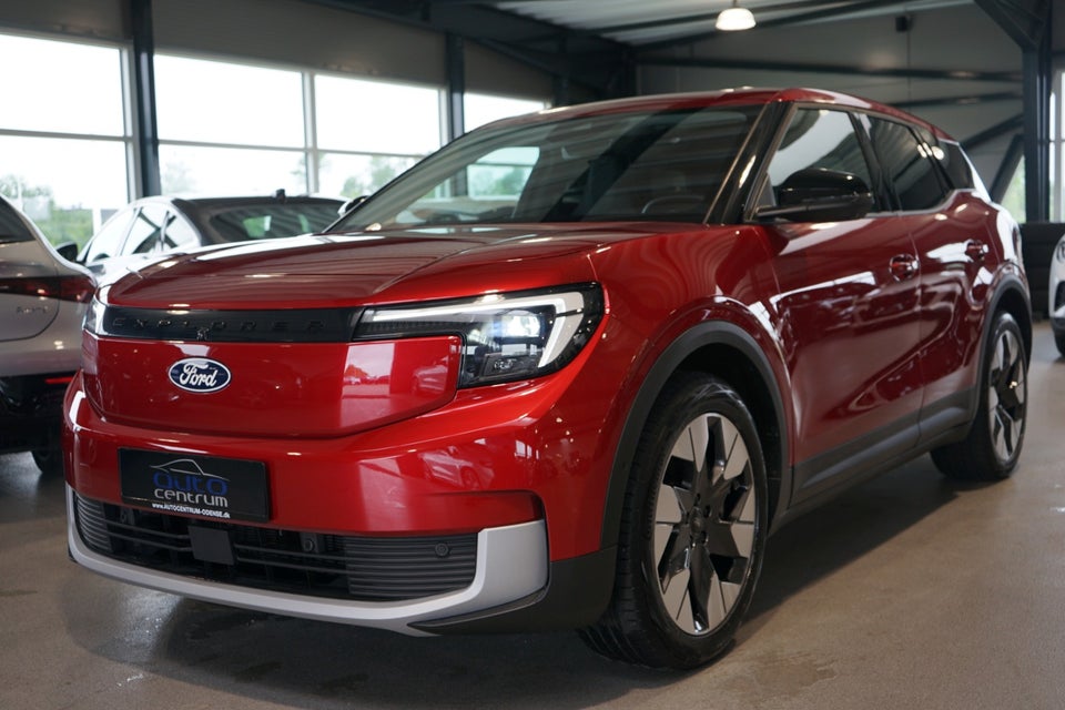 Ford Explorer 77 Premium Extended Range 5d
