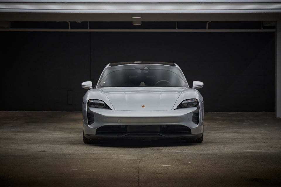 Porsche Taycan 4S 4d