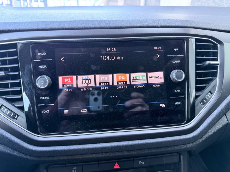 VW T-Roc 1,0 TSi 115 Style 5d