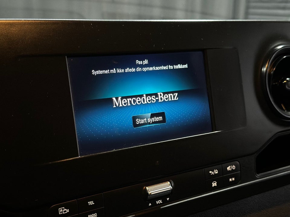 Mercedes Sprinter 316 2,2 CDi A2 Kassevogn RWD