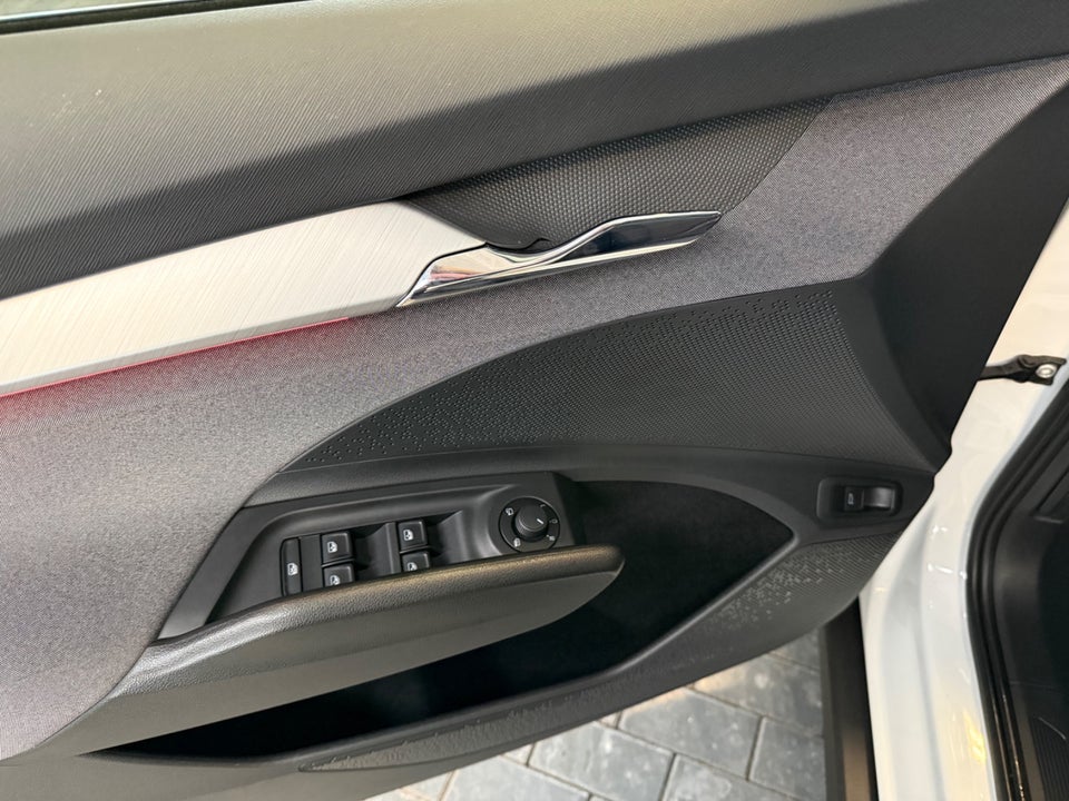 Skoda Enyaq 80 iV Loft 5d