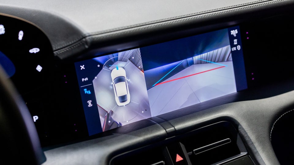 Porsche Taycan Turbo Performance+ 4d