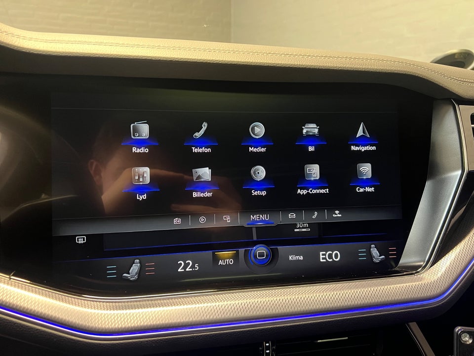 VW Touareg 3,0 TDi 286 R-line aut. 4Motion 5d