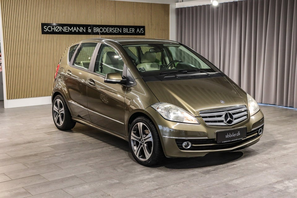Mercedes A180 2,0 CDi Elegance aut. 3d