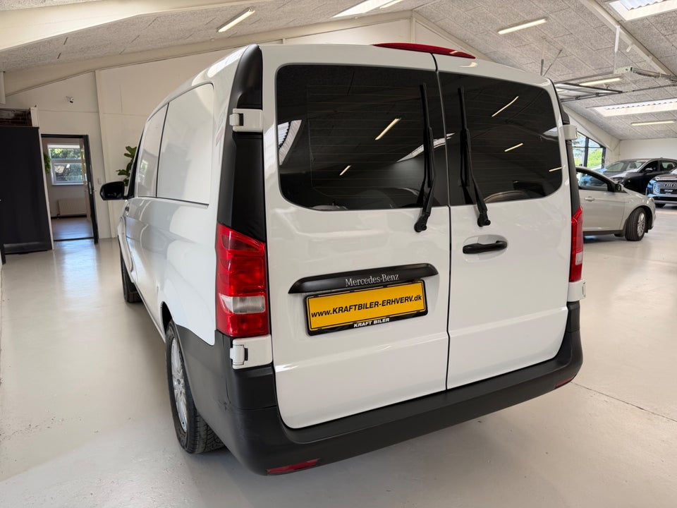 Mercedes eVito 129 Tourer PRO L Van