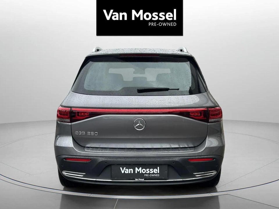 Mercedes EQB250 Electric Art 5d